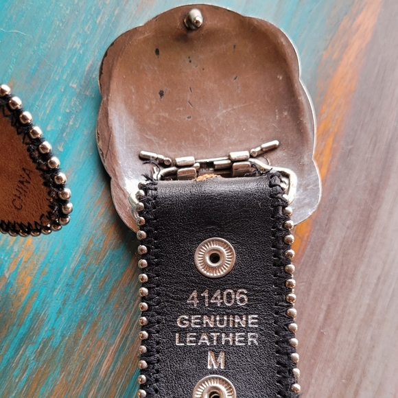 Bill Adler Design Black Leather Belt with Clear Crystals And Conchos - Picture 2 of 5